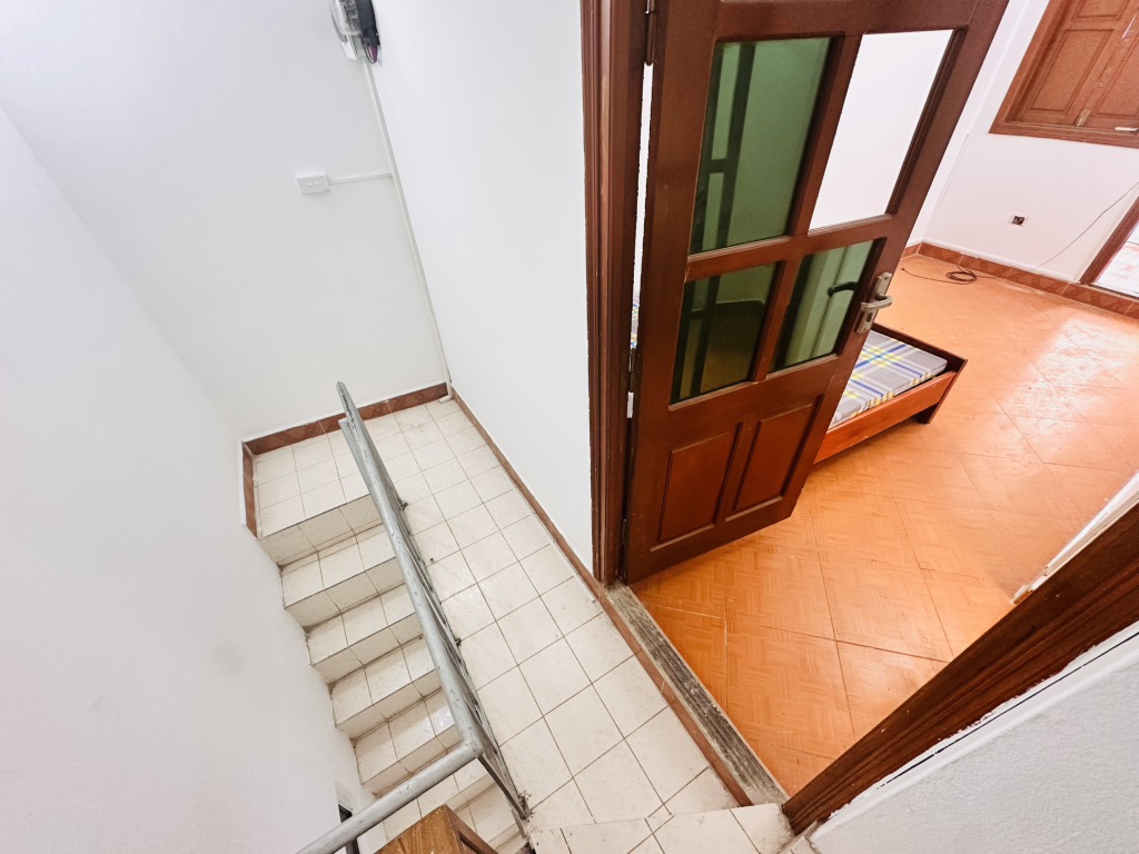 Bán nhà Hồng Mai - diện tích 40m2 4 tầng - 2 THOÁNG - VIEW TRƯỜNG HỌC - giá 4,9 tỷ