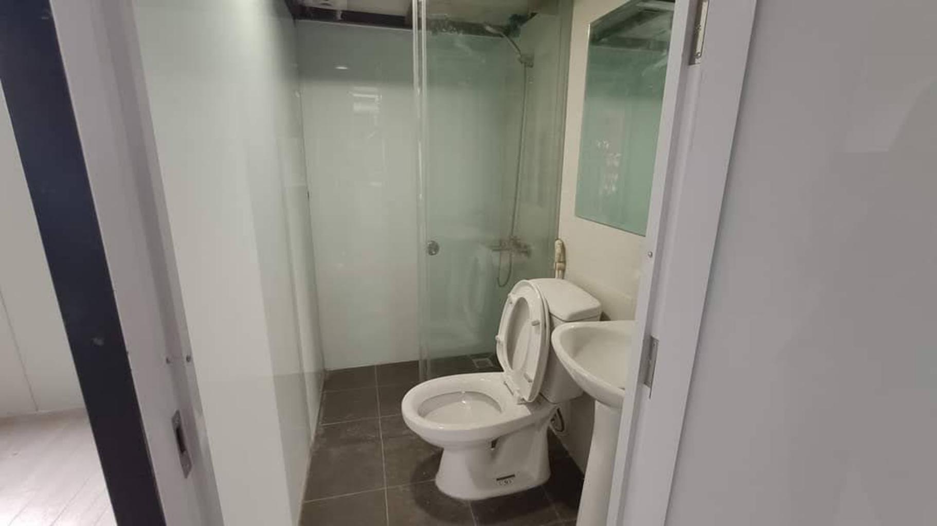 Bán nhà Nguyễn Trãi - diện tích 69m2 5 tầng - Ô tô cách 20m - giá 10,8 tỷ