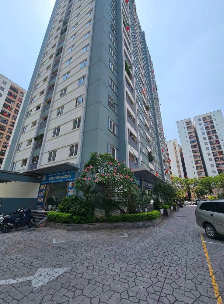 Bán nhà Văn Tân - diện tích 93m2 1 tầng - Mặt tiền rộng - giá 15 tỷ