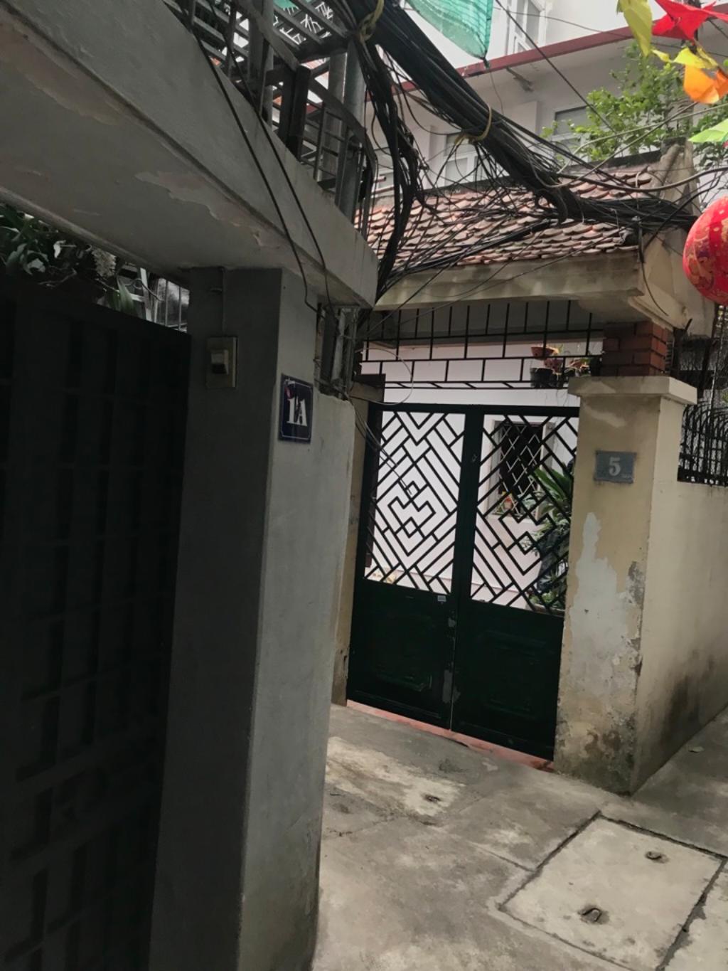 Bán nhà Phan Đình Giót - diện tích 45m2 3 tầng - gần ô tô đỗ - giá 7,5 tỷ