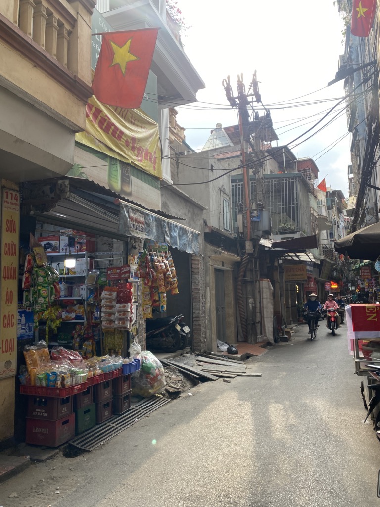 Bán nhà Ngõ Văn Chương - diện tích 62m2 1 tầng - Mặt ngõ thông như mặt phố - giá 16,9 tỷ