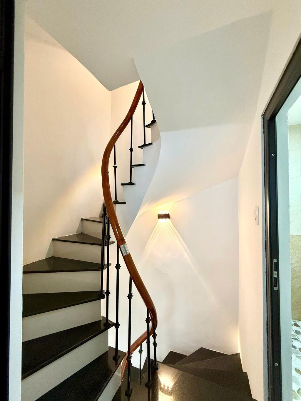 Bán nhà Trung Phụng - 25m2 4 tầng - mặt tiền rộng - giá 5.85 tỷ