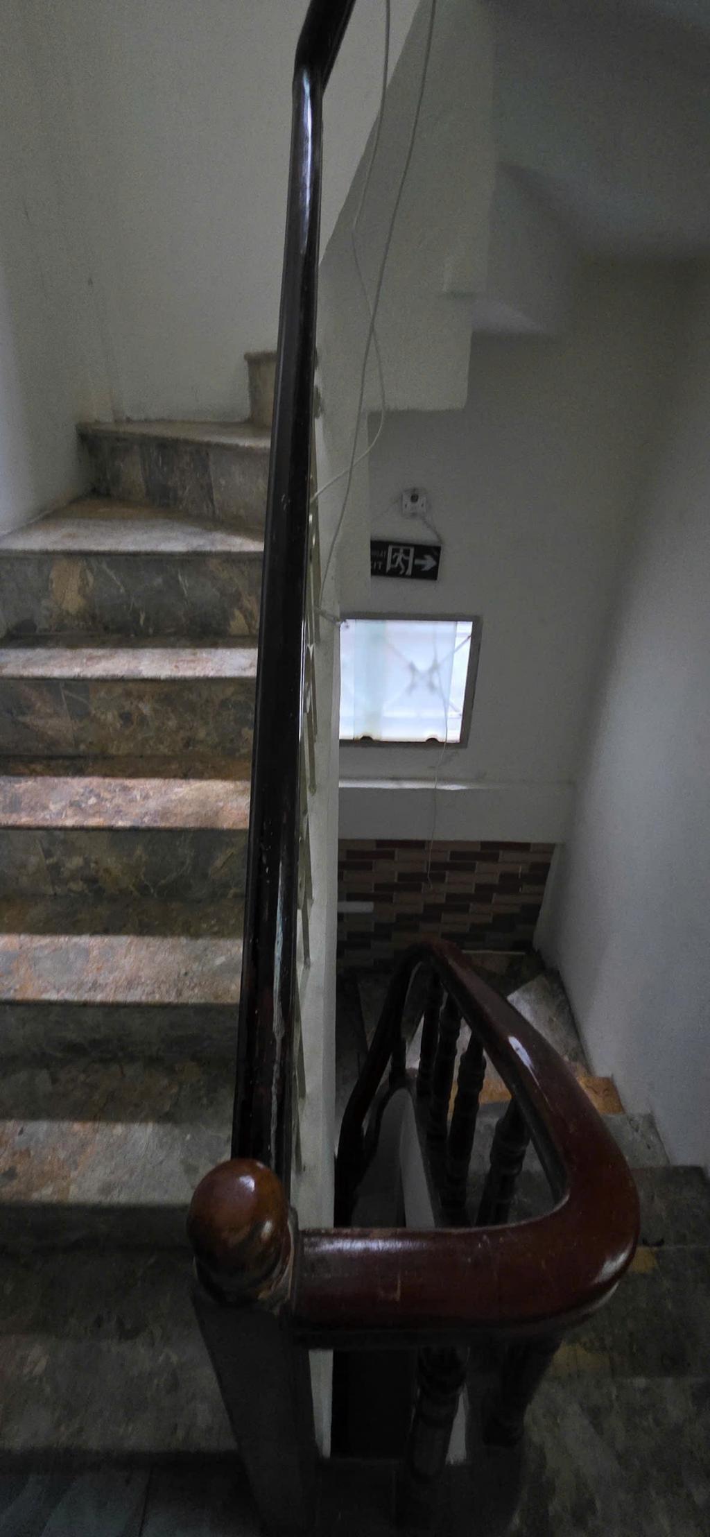 Bán nhà Thái Thịnh - diện tích 40.4m2 4 tầng - Lô góc - giá 9,5 tỷ