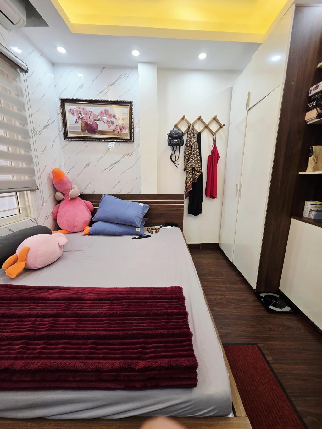 Bán nhà Ngô Sỹ Liên - diện tích 35.1m2 7 tầng - 11 phòng khép kín - giá 13 tỷ