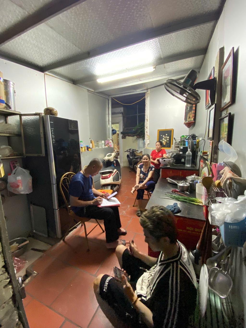 Bán nhà Ngõ quỳnh - diện tích 50m2 3 tầng - Mặt ngõ thông ô tô - giá 12,5 tỷ