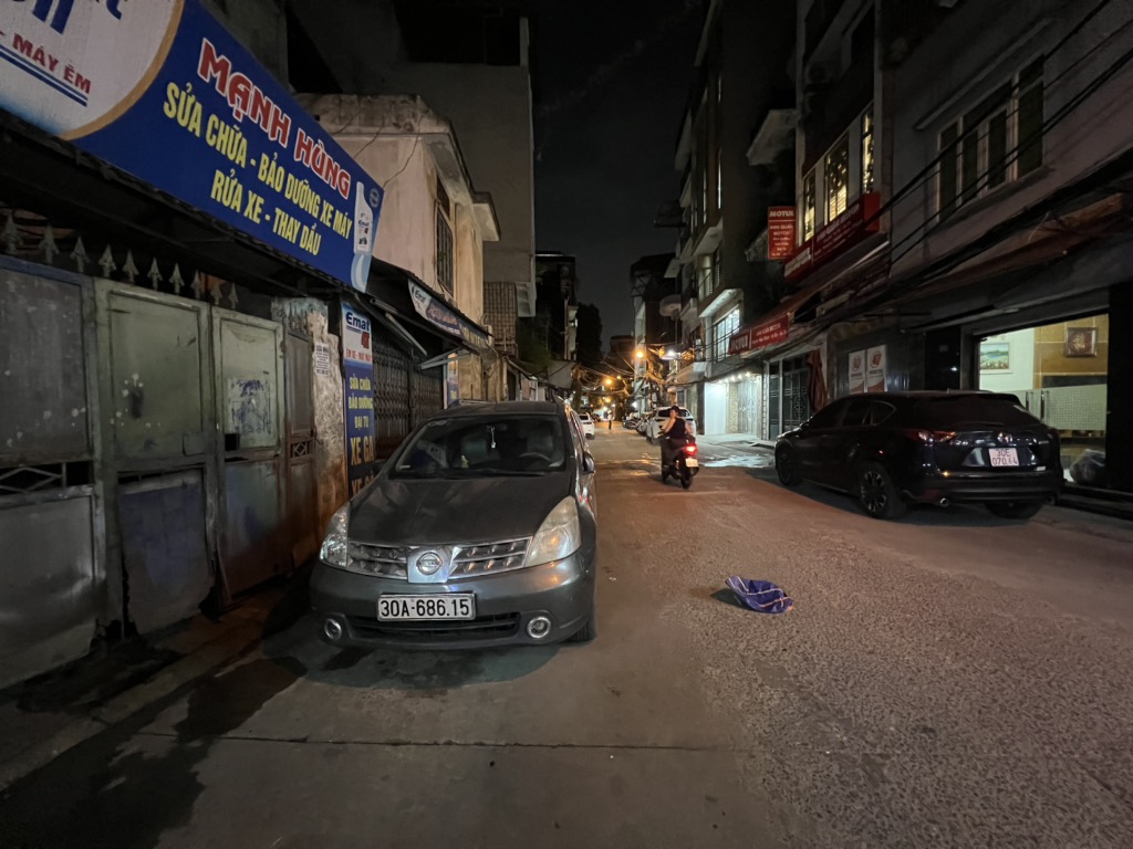 Bán nhà TT Binh Đoàn Thịnh Quang - diện tích 60m2 1 tầng - ô tô đỗ cửa - giá 22 tỷ