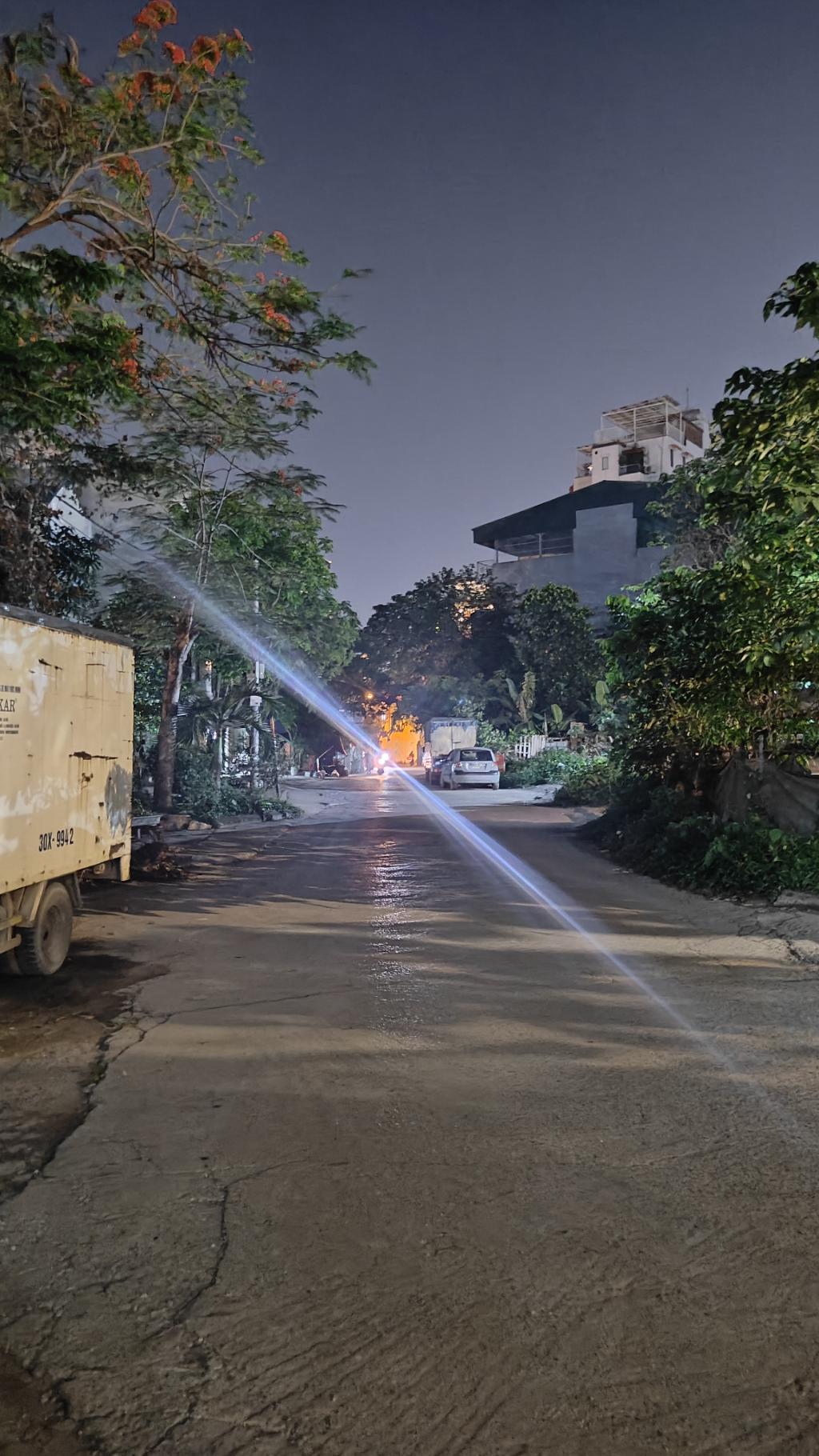 Bán nhà Đại Đồng - diện tích 48.1m2 5 tầng - Ô TÔ TRÁNH - giá 12,2 tỷ