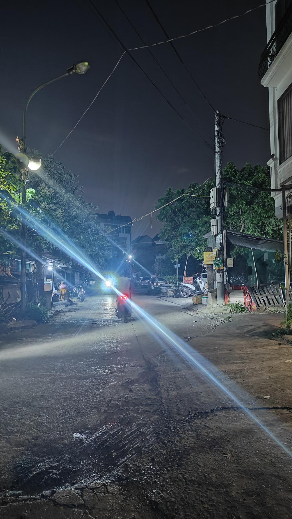 Bán nhà Đại Đồng - diện tích 48.1m2 5 tầng - Ô TÔ TRÁNH - giá 12,2 tỷ