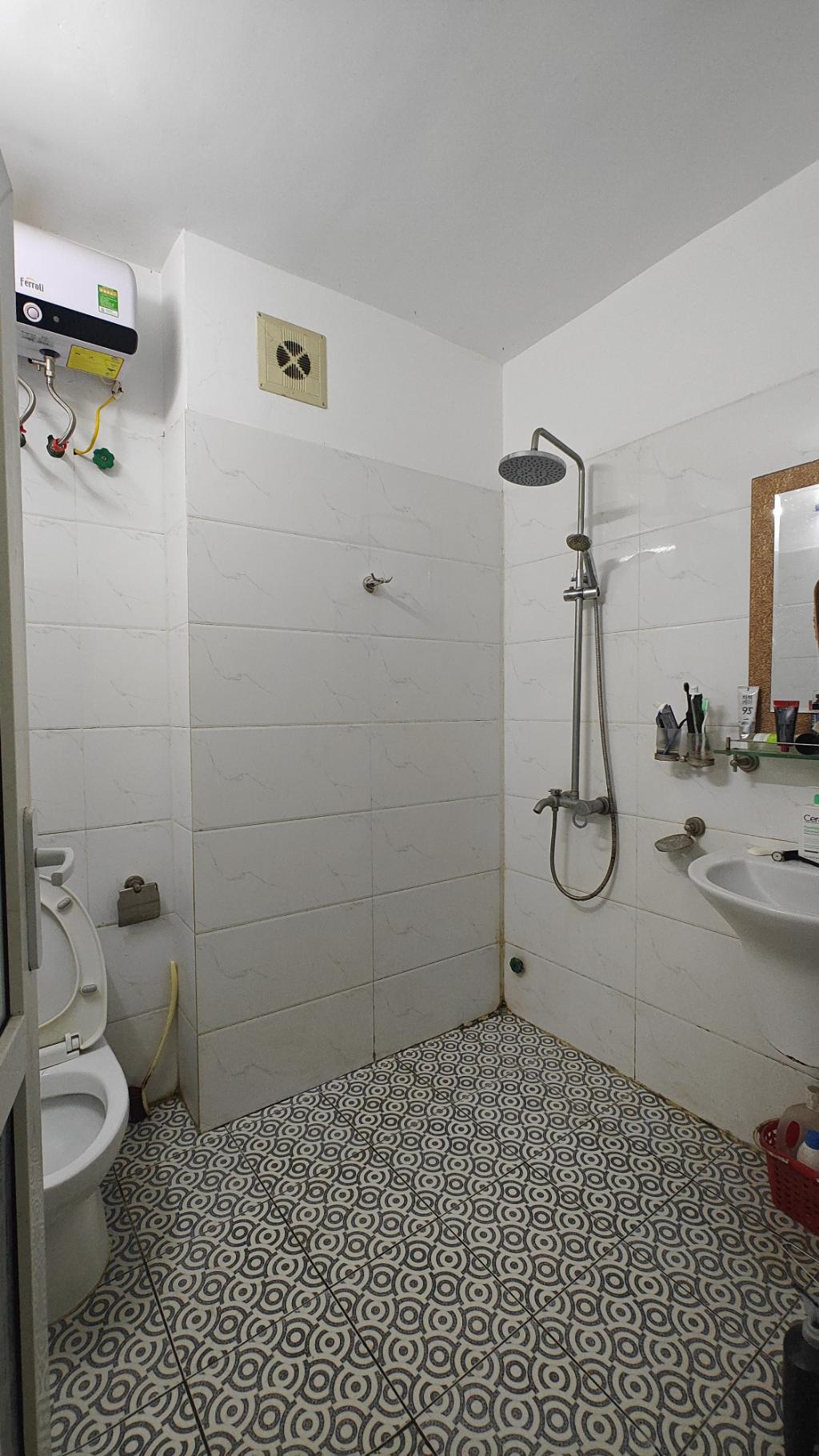 Bán nhà Đại Đồng - diện tích 48.1m2 5 tầng - Ô TÔ TRÁNH - giá 12,2 tỷ