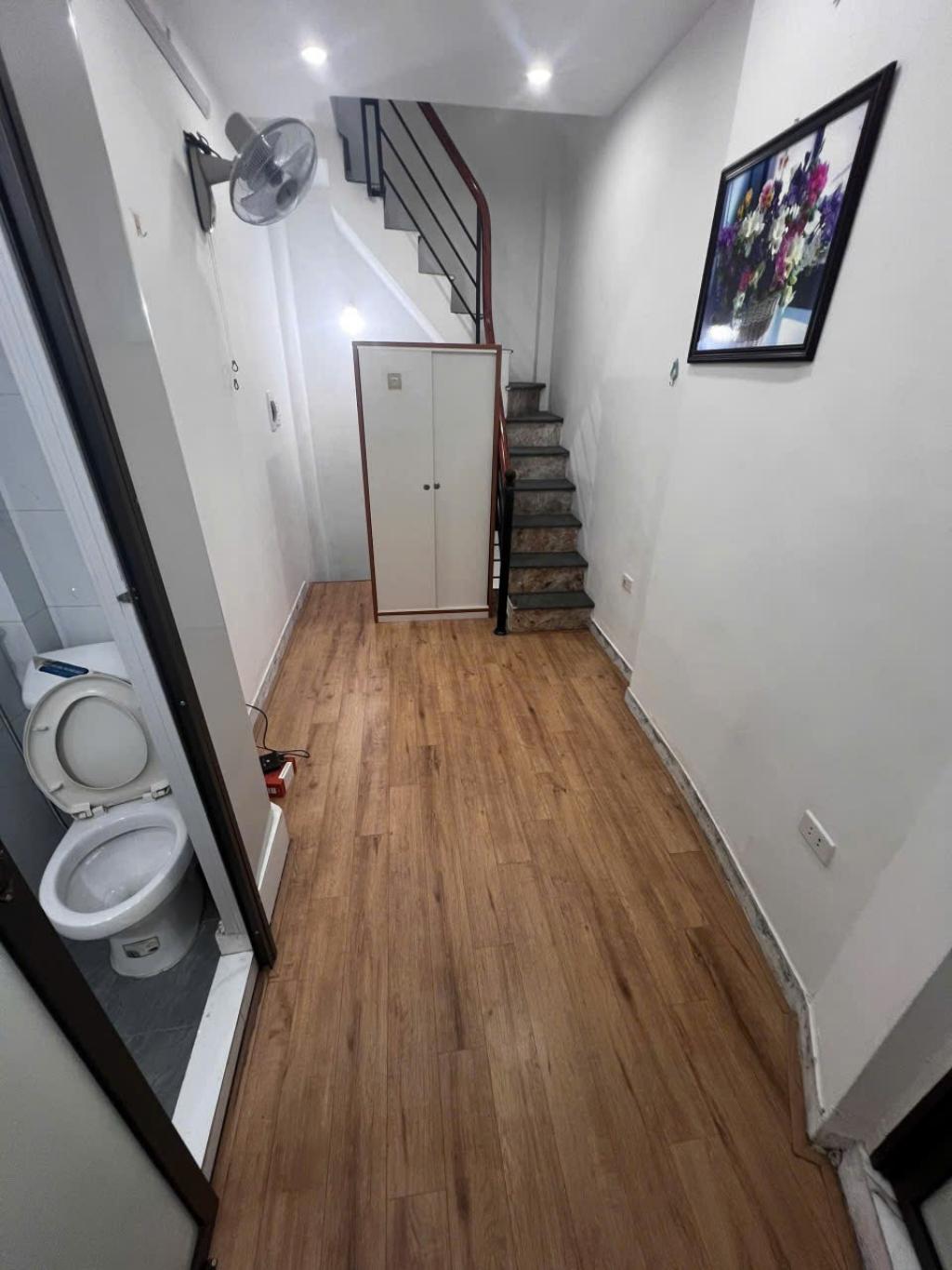 Bán nhà Kim Hoa - diện tích 12m2 5 tầng - Siêu hiếm, ngõ nông gần phố - giá 2,45 tỷ