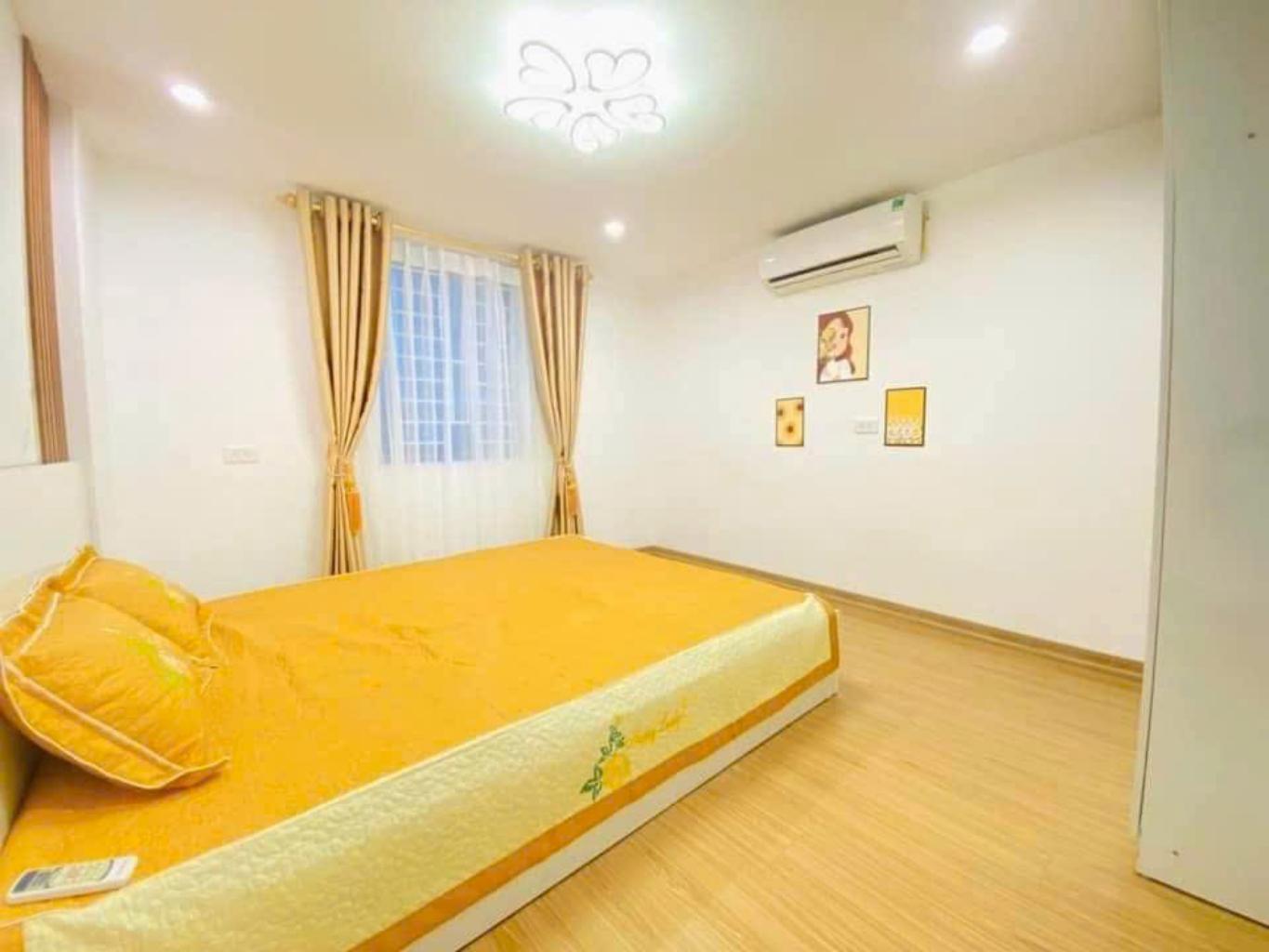 Bán nhà Bạch Mai Ngõ Quỳnh giá 4,9 tỷ - 25m2 5 tầng - Lô góc gần ô tô
