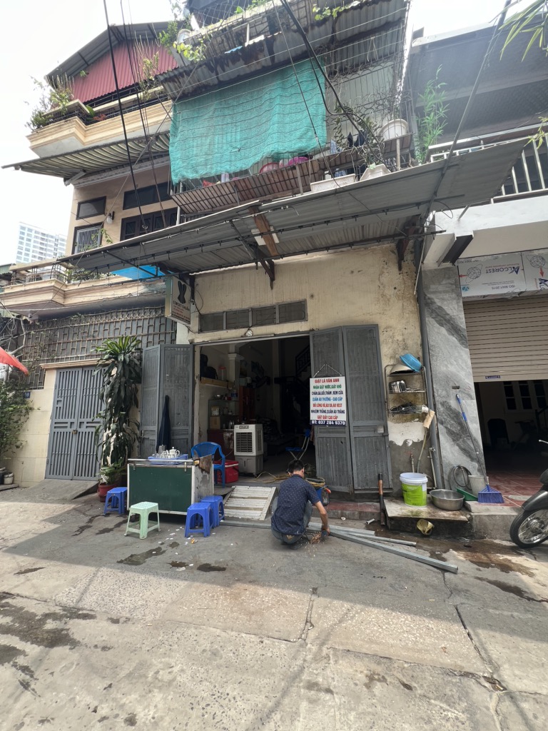 Bán nhà Lĩnh Nam - diện tích 57m2 3 tầng - Ô tô kinh doanh - giá 4,5 tỷ