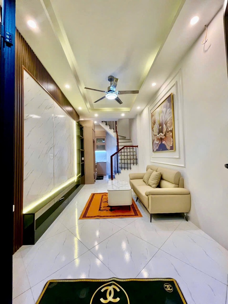 Bán nhà ngõ Hoà Bình 2 - 27m2  5 tầng - hai mặt thoáng , nhà mới cứng - giá 5,5 tỷ