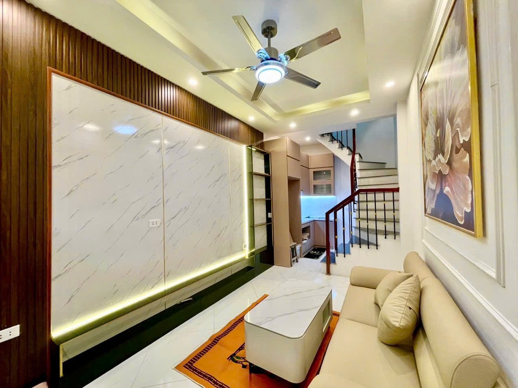 Bán nhà ngõ Hoà Bình 2 - 27m2  5 tầng - hai mặt thoáng , nhà mới cứng - giá 5,5 tỷ