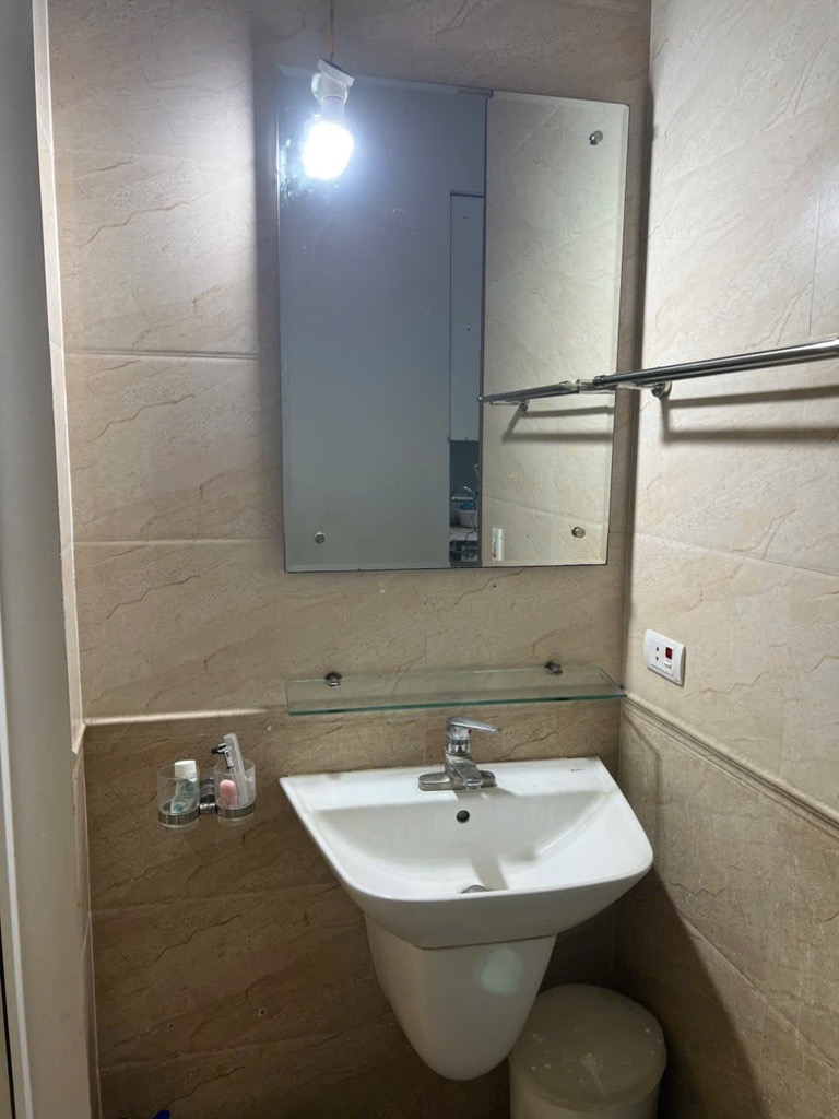 Bán nhà Nam Dư - diện tích 61.7m2 2 tầng - Ngõ ô tô tránh, thông các ngả - giá 11,9 tỷ