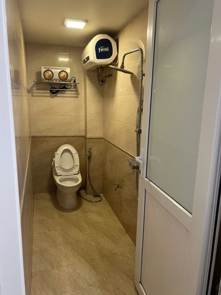 Bán nhà Nam Dư - diện tích 61.7m2 2 tầng - Ngõ ô tô tránh, thông các ngả - giá 11,9 tỷ