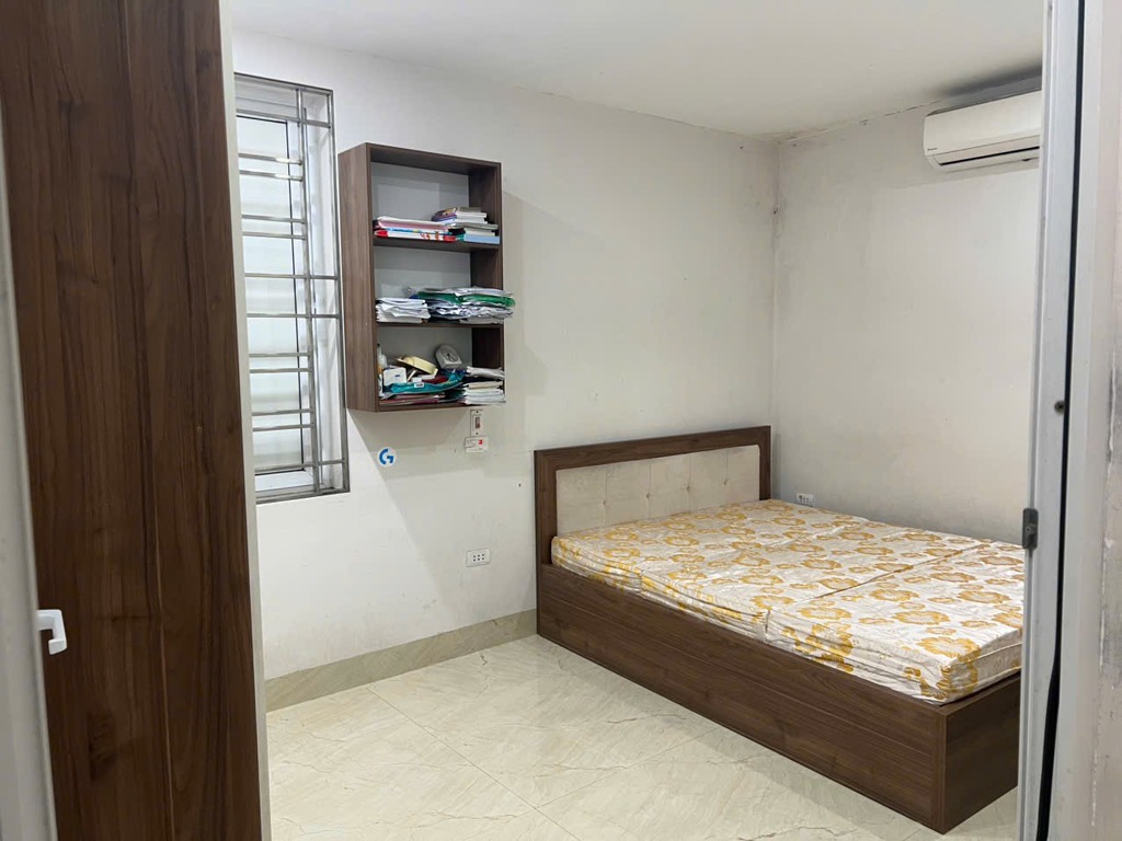 Bán nhà Nam Dư - diện tích 61.7m2 2 tầng - Ngõ ô tô tránh, thông các ngả - giá 11,9 tỷ