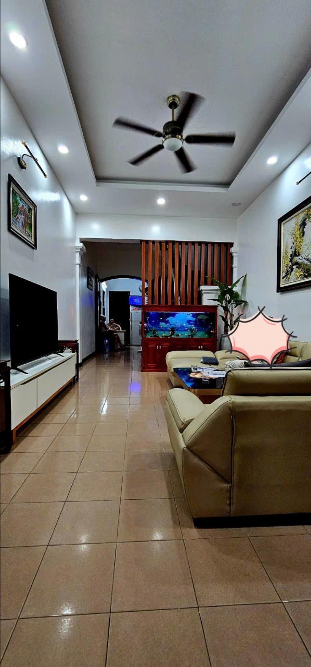 Bán nhà Vũ Tông Phan - diện tích 85m2 4 tầng - Ô tô đỗ cửa - giá 19 tỷ