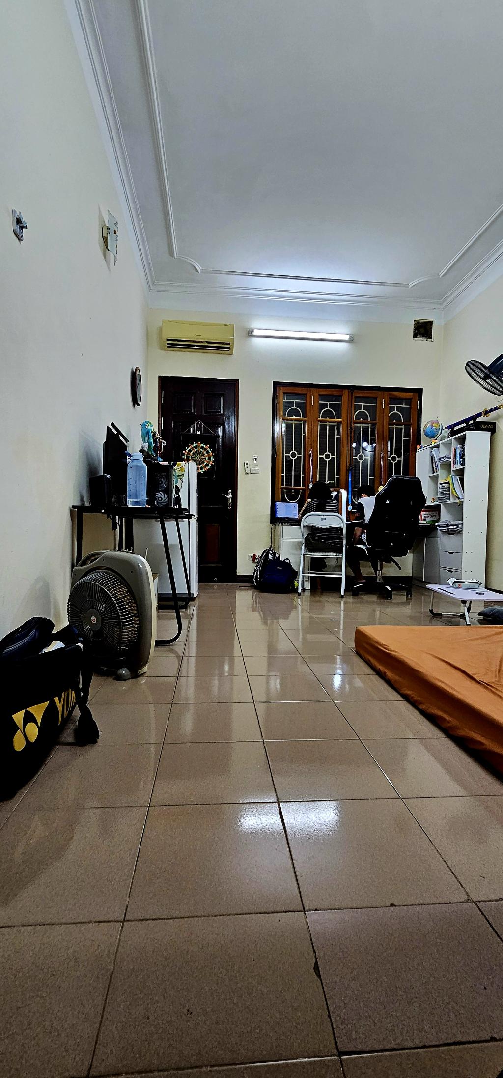 Bán nhà Vũ Tông Phan - diện tích 85m2 4 tầng - Ô tô đỗ cửa - giá 19 tỷ