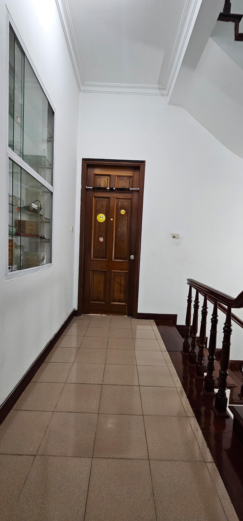 Bán nhà Vũ Tông Phan - diện tích 85m2 4 tầng - Ô tô đỗ cửa - giá 19 tỷ