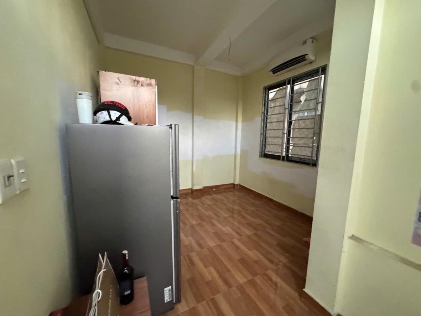 Bán nhà Cự Lộc - diện tích 26.6m2 4 tầng - Lô góc, ngõ ô tô thông - giá 7.5 tỷ