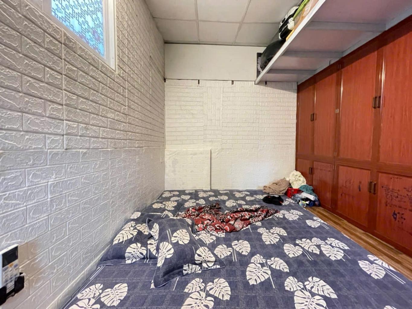 Bán nhà Nguyễn Công Trứ - diện tích 55m2 3 tầng - Tập thể VIP - giá 3,2 tỷ