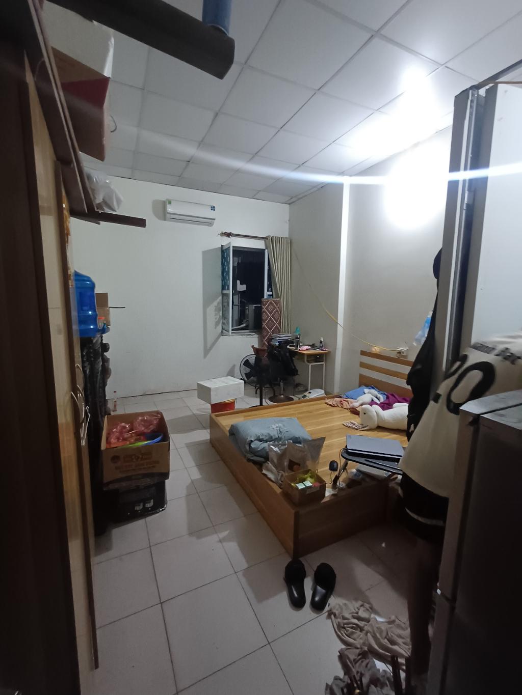 Bán nhà Tân Lạc - diện tích 49,3m2 4 tầng - Nhà thiết kế 4 tầng 6 ngủ - giá 8,6 tỷ