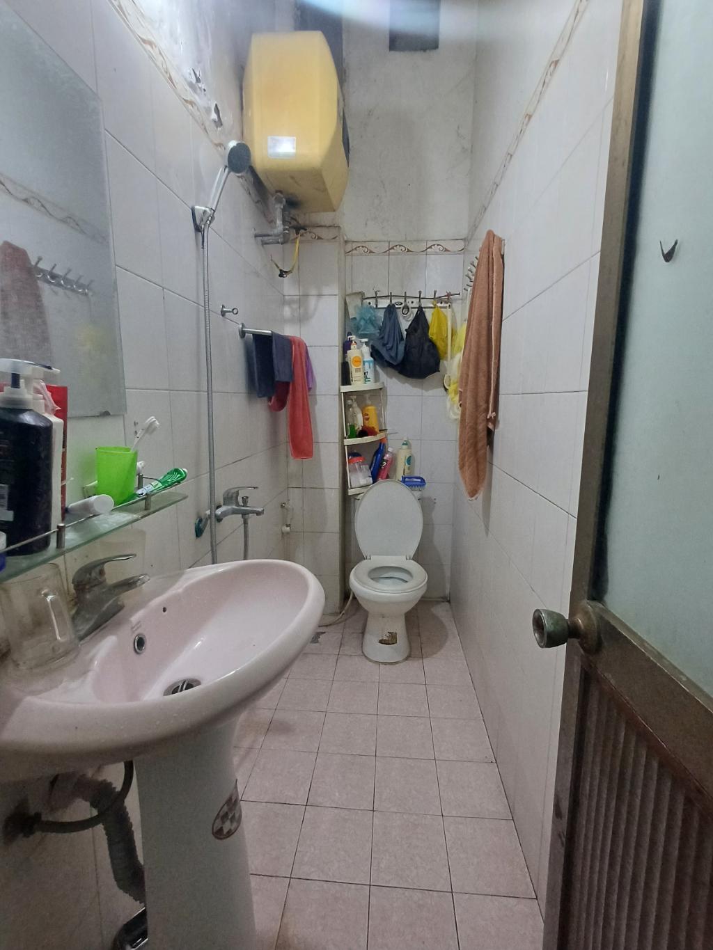 Bán nhà Tân Lạc - diện tích 49,3m2 4 tầng - Nhà thiết kế 4 tầng 6 ngủ - giá 8,6 tỷ