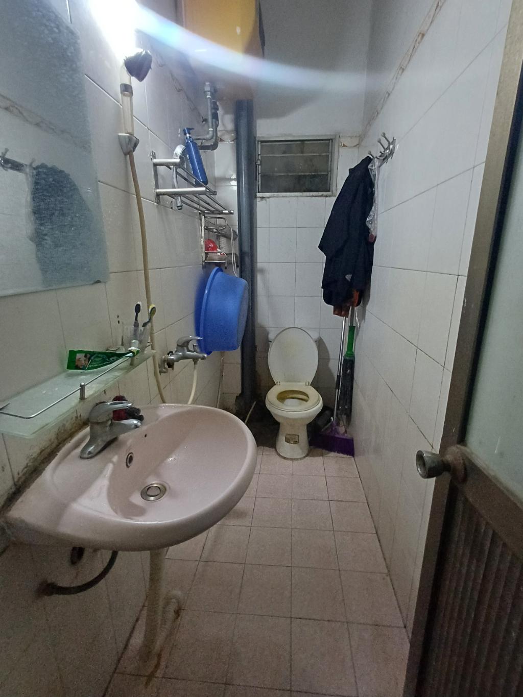 Bán nhà Tân Lạc - diện tích 49,3m2 4 tầng - Nhà thiết kế 4 tầng 6 ngủ - giá 8,6 tỷ