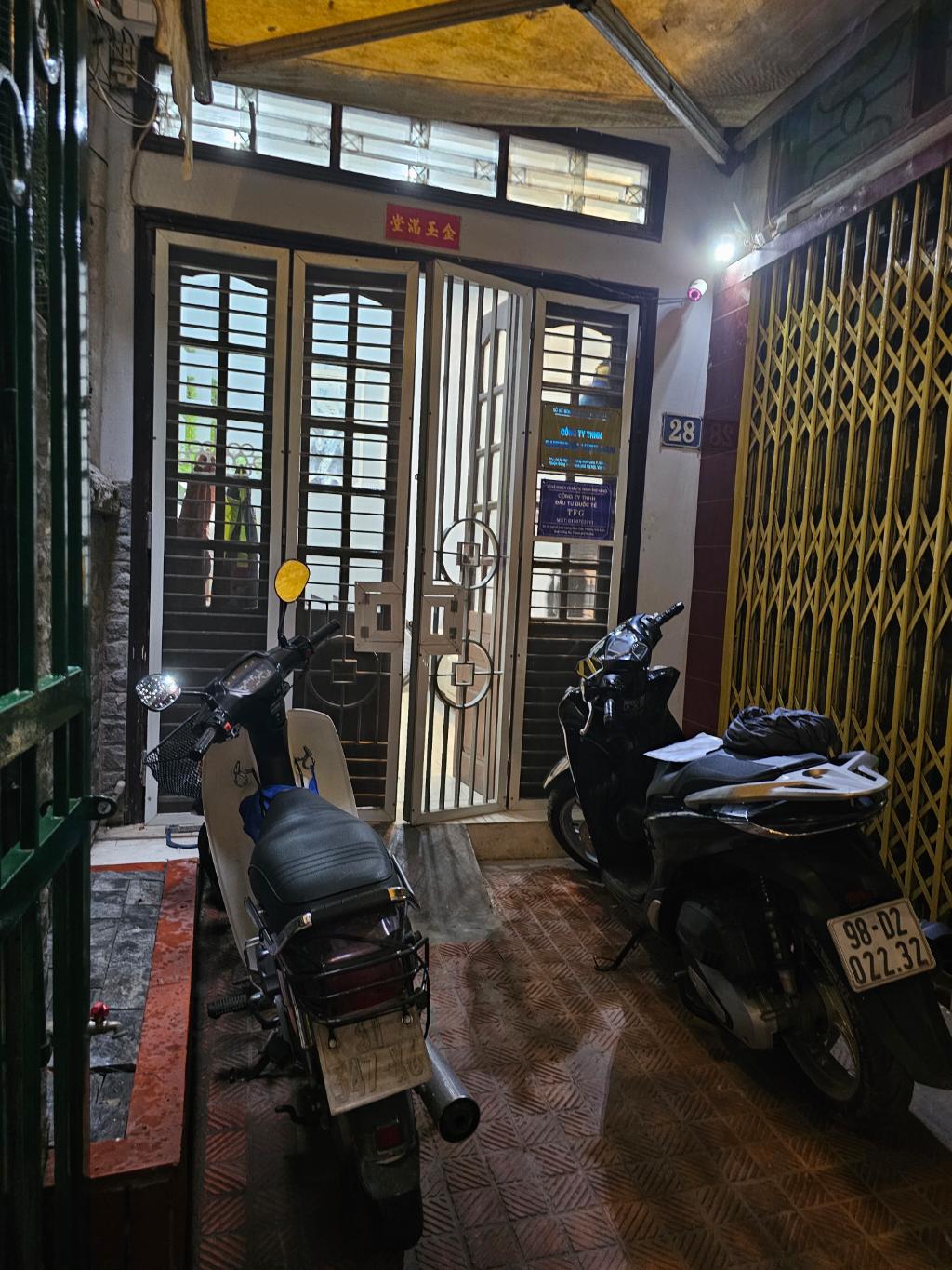 Bán nhà Lương Đình Của - diện tích 45.7m2 4 tầng - gần ô tô - giá 11,5 tỷ