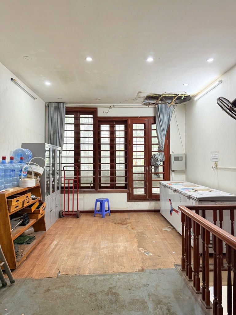 Bán nhà Giải Phóng - diện tích 54m2 7 tầng - Ô TÔ TRÁNH - giá 22,8 tỷ