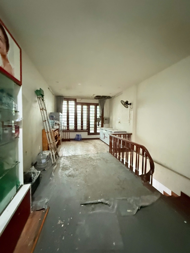 Bán nhà Giải Phóng - diện tích 54m2 7 tầng - Ô TÔ TRÁNH - giá 22,8 tỷ