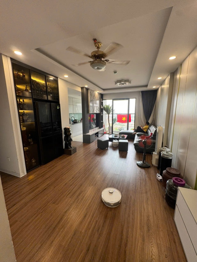 Bán căn hộ 3PN,2VS (95m2) chung cư Bình Minh Garden, Giá 5.9 tỷ