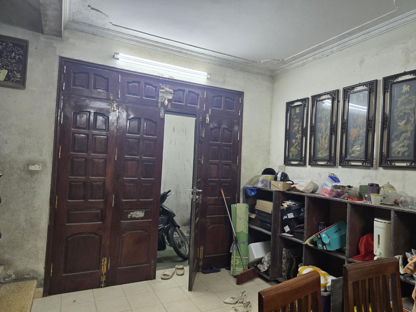 Bán nhà Kim Ngưu - diện tích 43,9m2 5 tầng - Nhà dân xây chắc chắn, vừa ở vừa kinh doanh - giá 11,5 tỷ