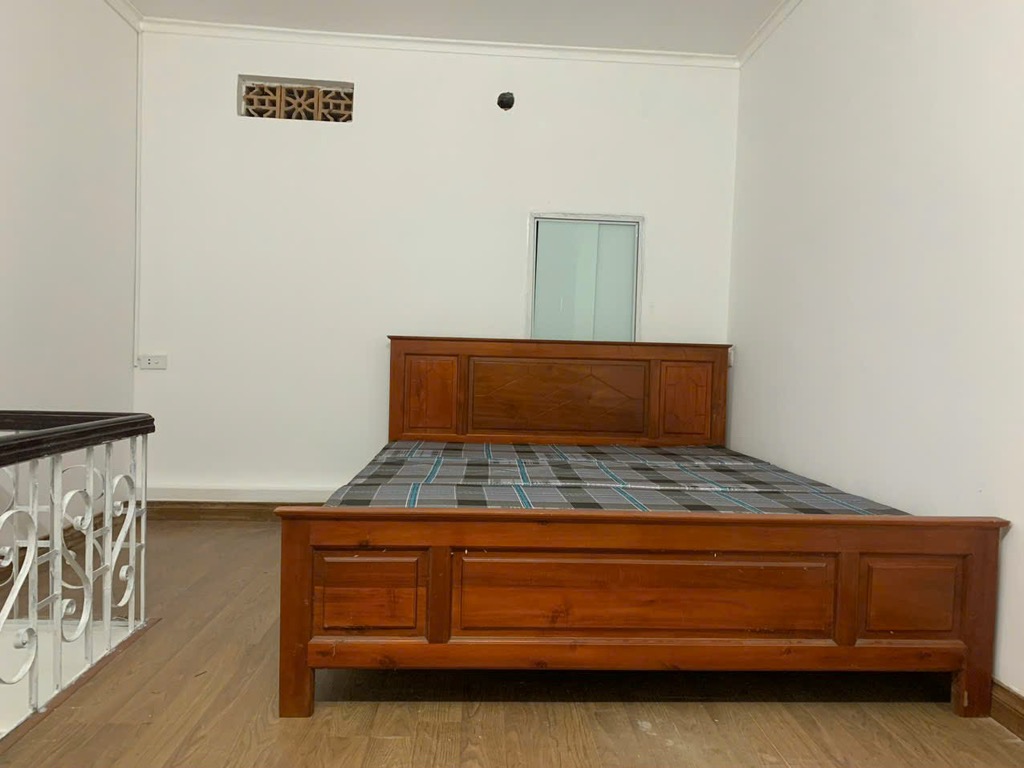 Bán nhà ngõ 164 Hồng Mai - 18m2 3 tầng - tiện ích đầy đủ xung quanh - giá 3.1 tỷ