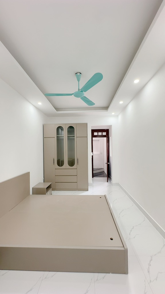 Bán nhà Hoàng Văn Thái - 25m2 x 4 tầng - lô góc thoáng sáng - vài chục mét ra phố - giá 6.7 tỷ