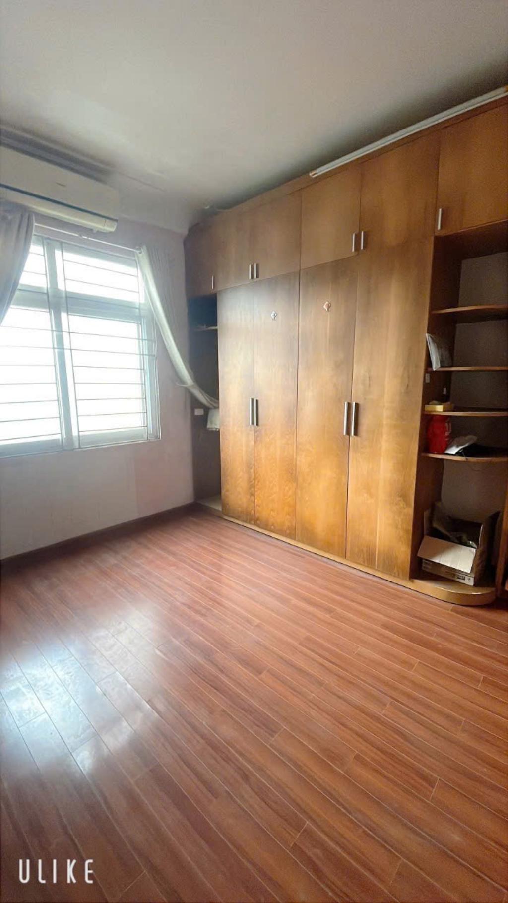 Bán nhà Nguyễn Chính - 26m2 x 4 tầng - ô tô đỗ cách 7m - giá 5.3 tỷ