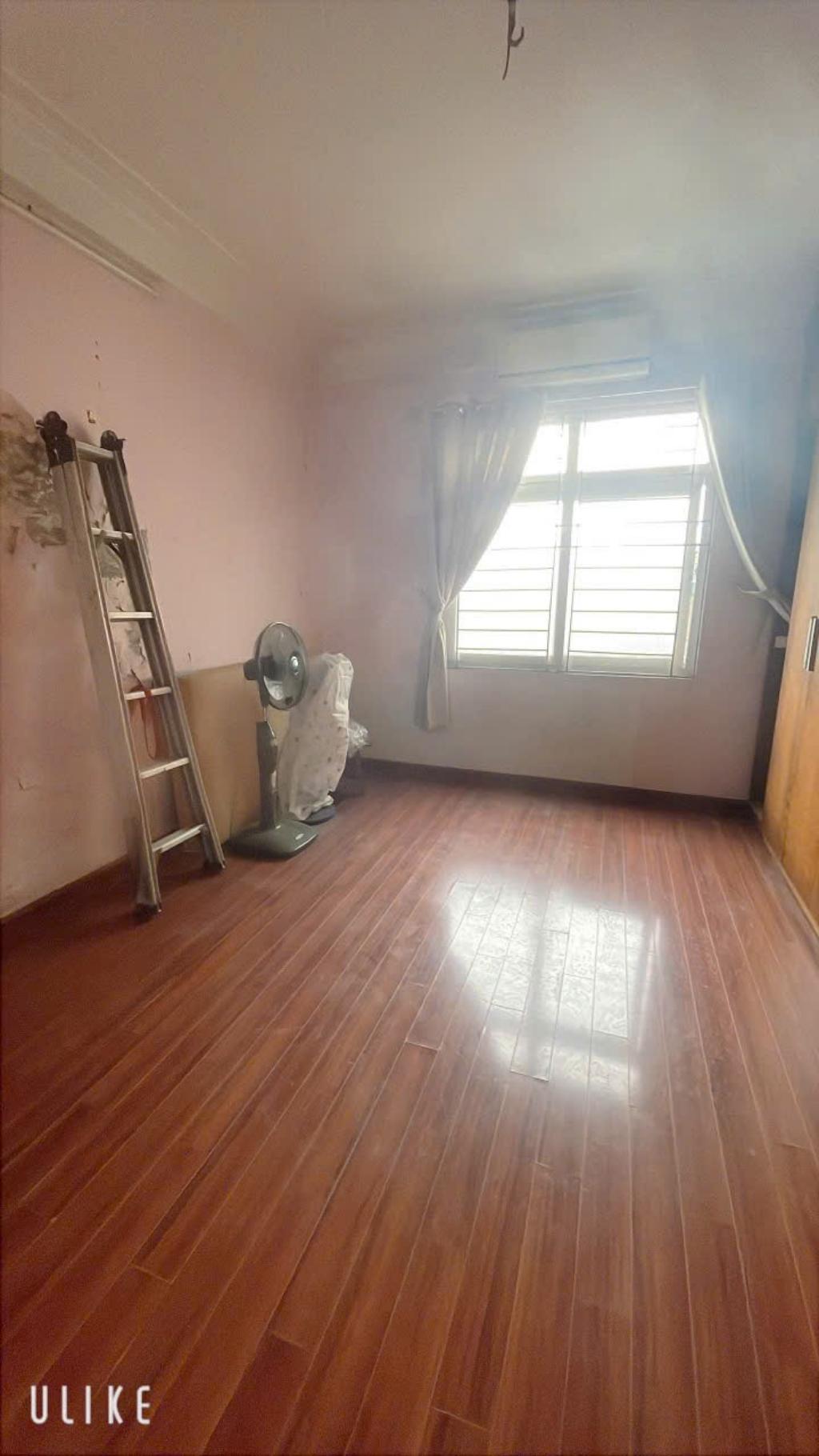 Bán nhà Nguyễn Chính - 26m2 x 4 tầng - ô tô đỗ cách 7m - giá 5.3 tỷ