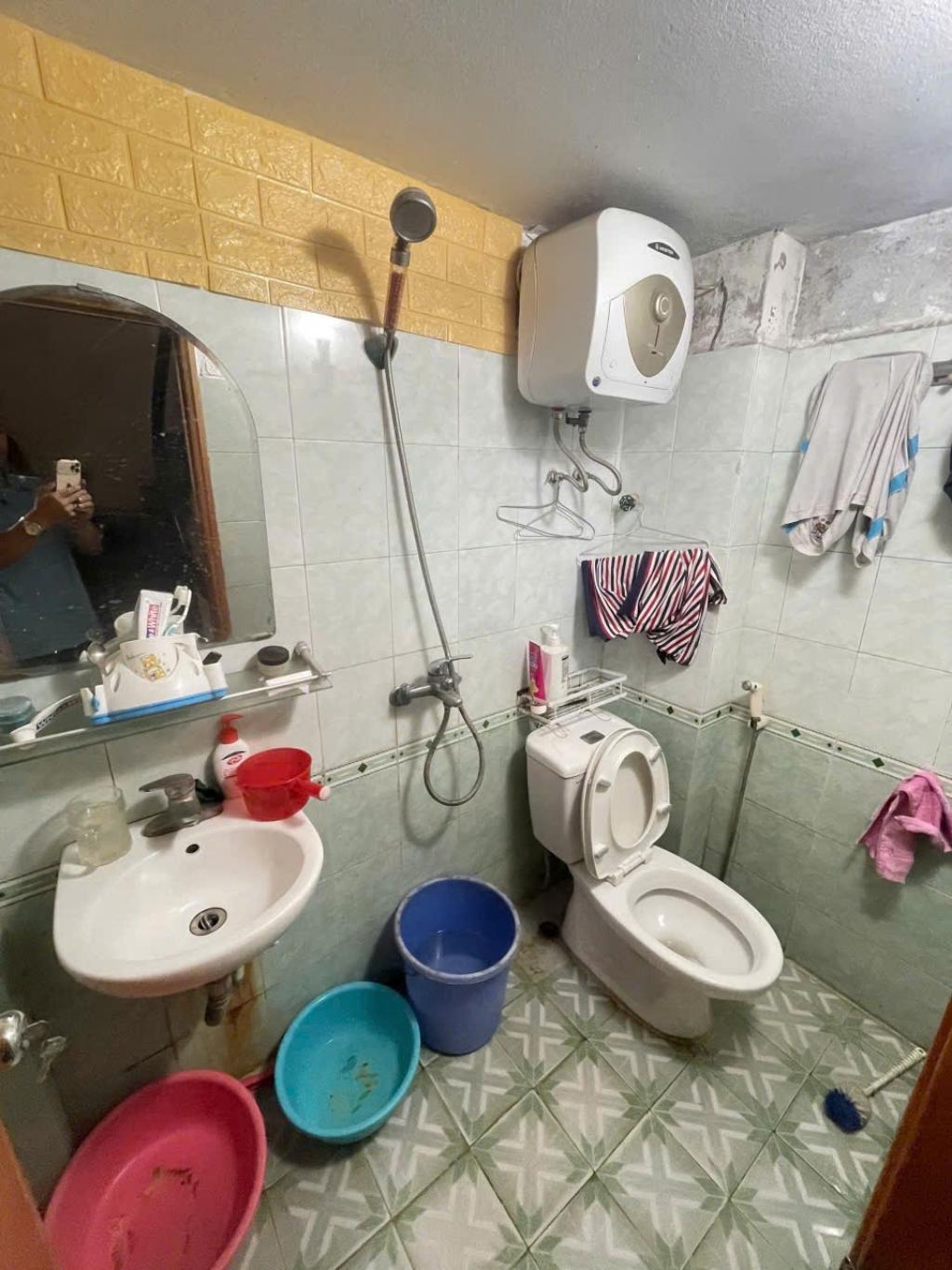 Bán nhà Nguyễn Chính - 26m2 x 4 tầng - ô tô đỗ cách 7m - giá 5.3 tỷ