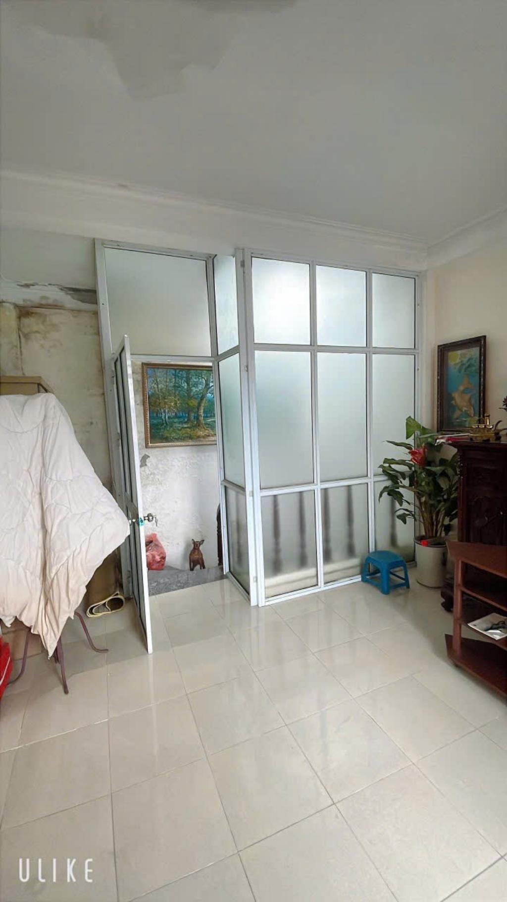 Bán nhà Nguyễn Chính - 26m2 x 4 tầng - ô tô đỗ cách 7m - giá 5.3 tỷ