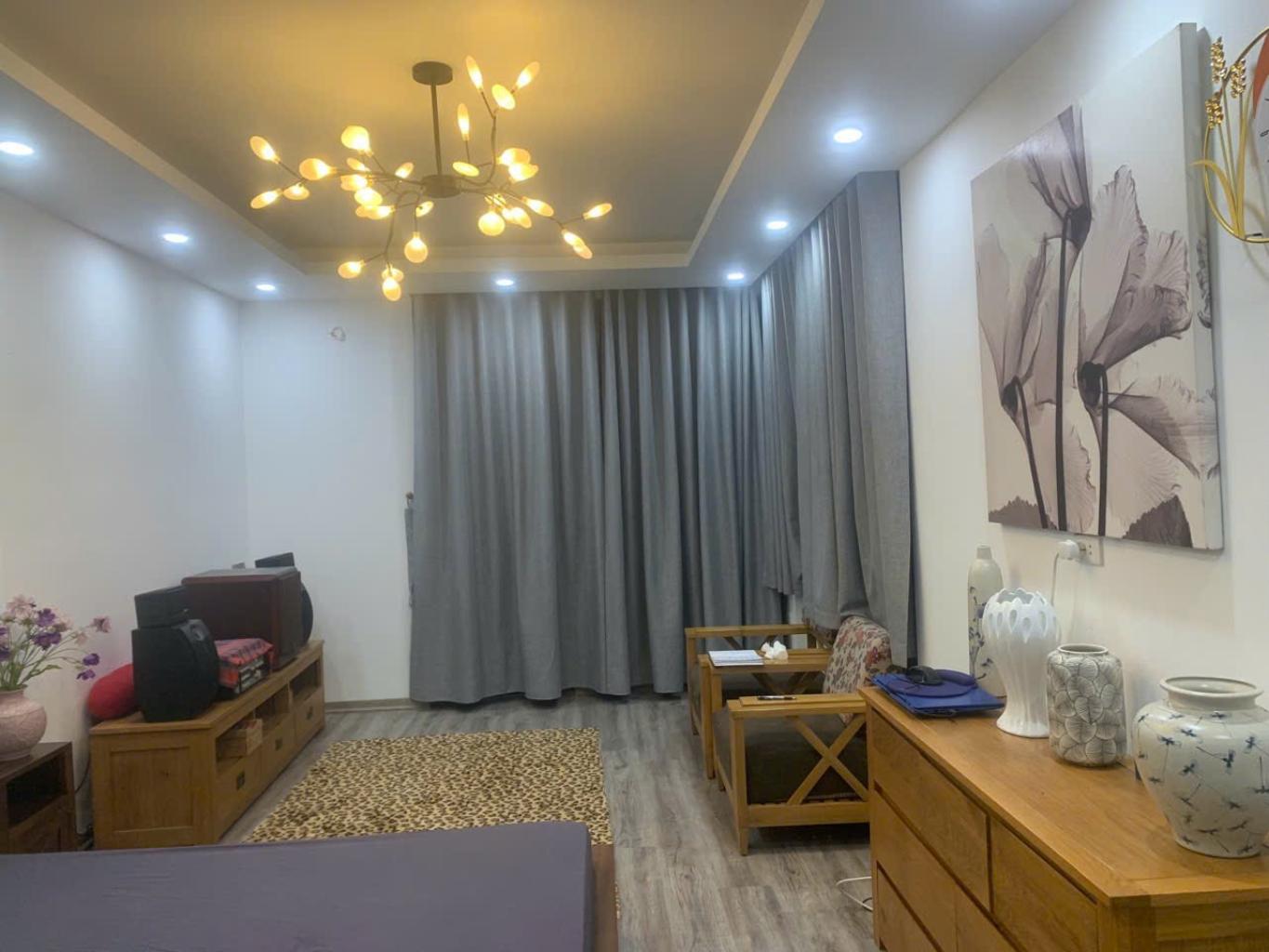 Bán nhà ngõ Lê Thanh Nghị - 37m2 4 tầng - 20m ô tô tránh - giá 8.3 tỷ