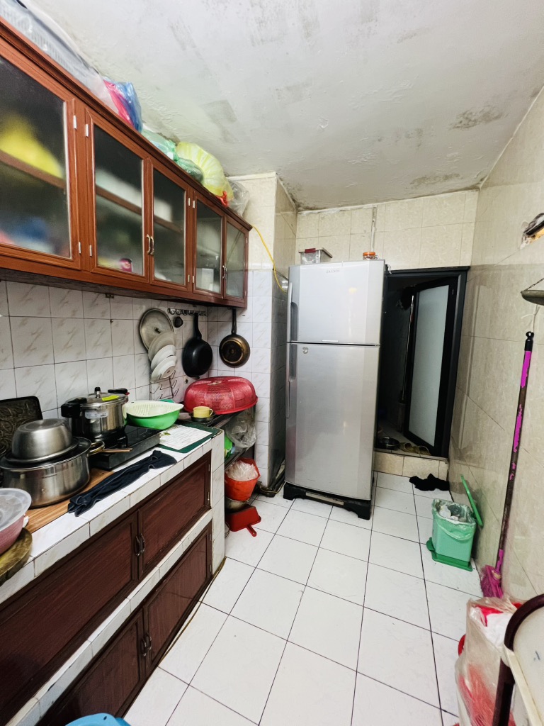 Bán nhà Lạc Nghiệp - diện tích 32m2 3 tầng - MẶT PHỐ - VỈA HÈ KINH DOANH - giá 6,4 tỷ