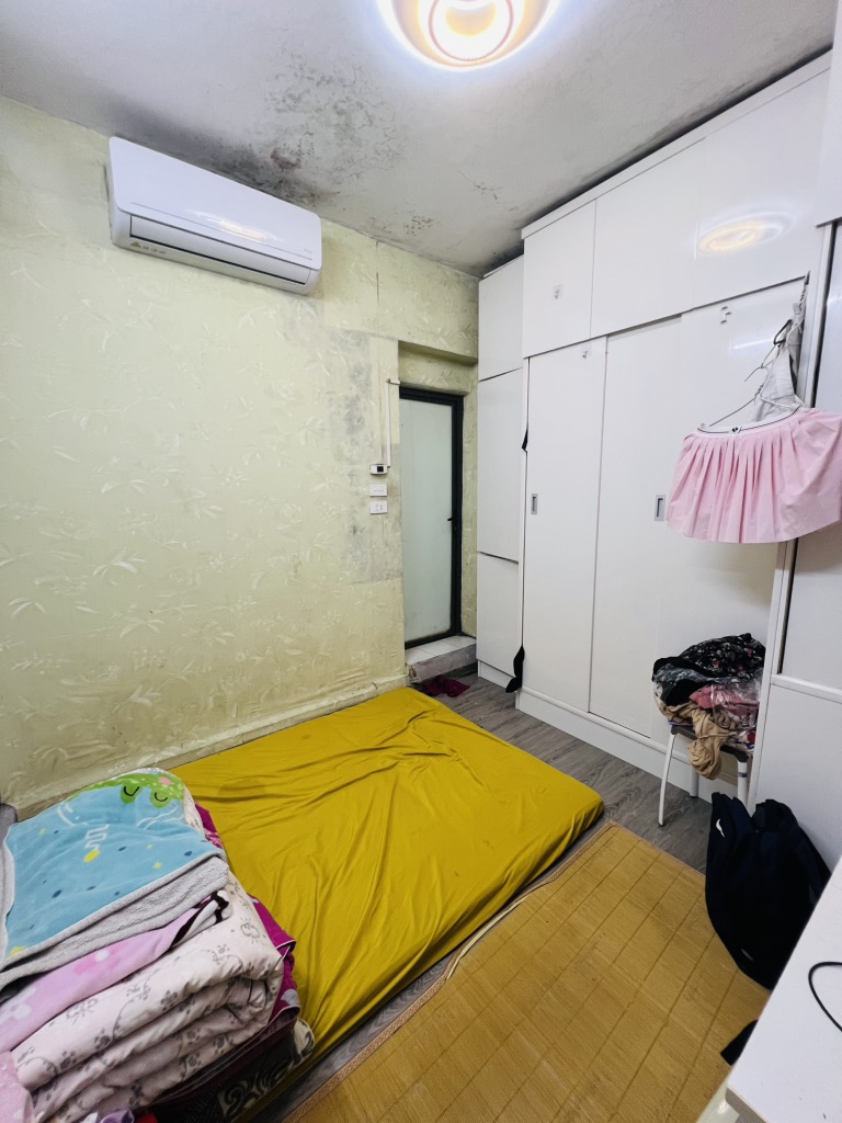 Bán nhà Lạc Nghiệp - diện tích 32m2 3 tầng - MẶT PHỐ - VỈA HÈ KINH DOANH - giá 6,4 tỷ