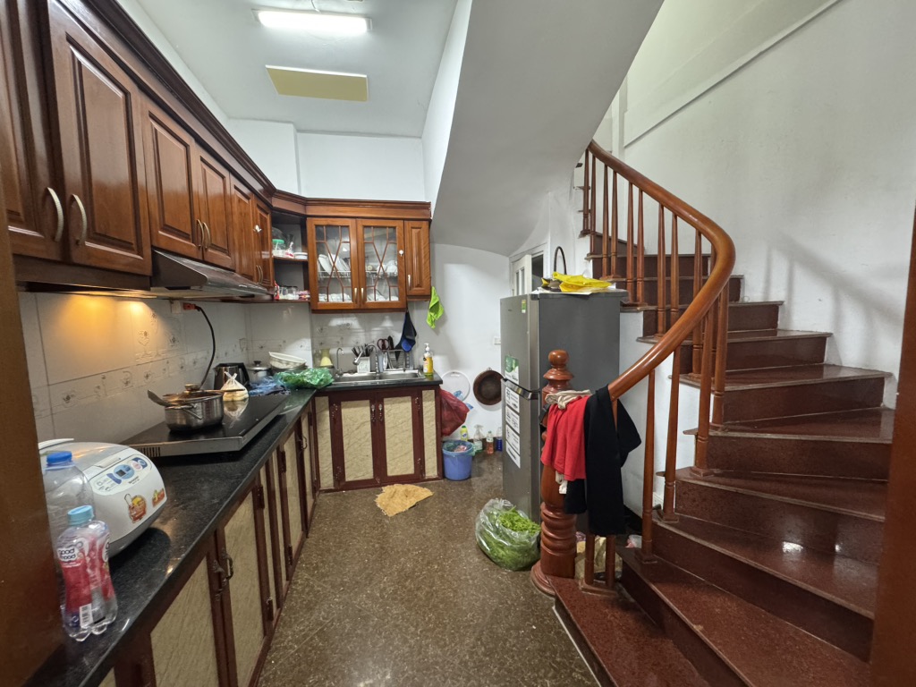 Bán nhà Vĩnh Hưng - diện tích 30.8m2 4 tầng - Nhà đẹp - giá 7,3 tỷ