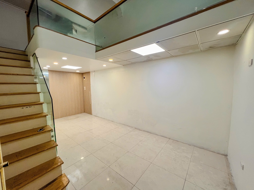 Bán nhà Thịnh Yên - 22m2 x 5 tầng - cách phố 10m giá 4.95 tỷ