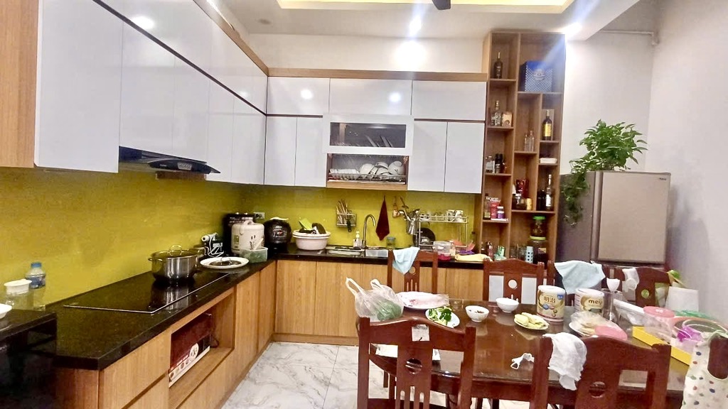 Bán nhà Giáp Nhị - diện tích 50m2 5 tầng - Ngõ nông gần ô tô, nhà đẹp ở ngay - giá 12 tỷ