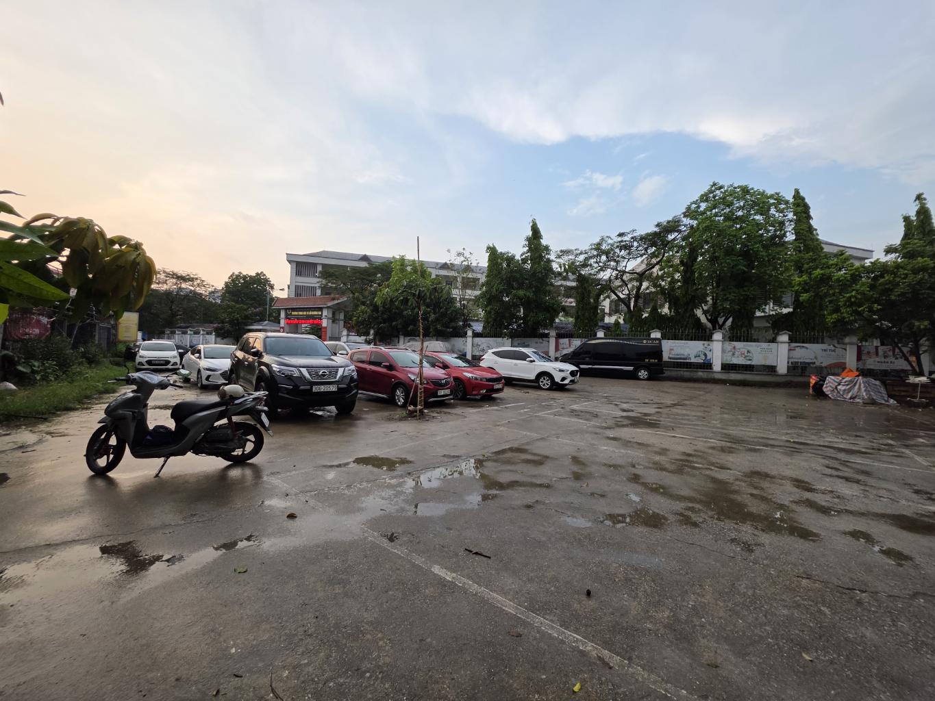 Bán nhà Lạc Hồng - diện tích 34m2 1 tầng - Mặt ngõ ô tô thông - giá 1,7 tỷ