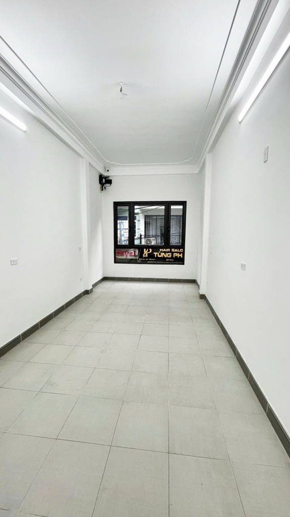 Bán nhà Đền Lừ 2 - diện tích 30m2 5 tầng - Ô TÔ TRÁNH - giá 15 tỷ