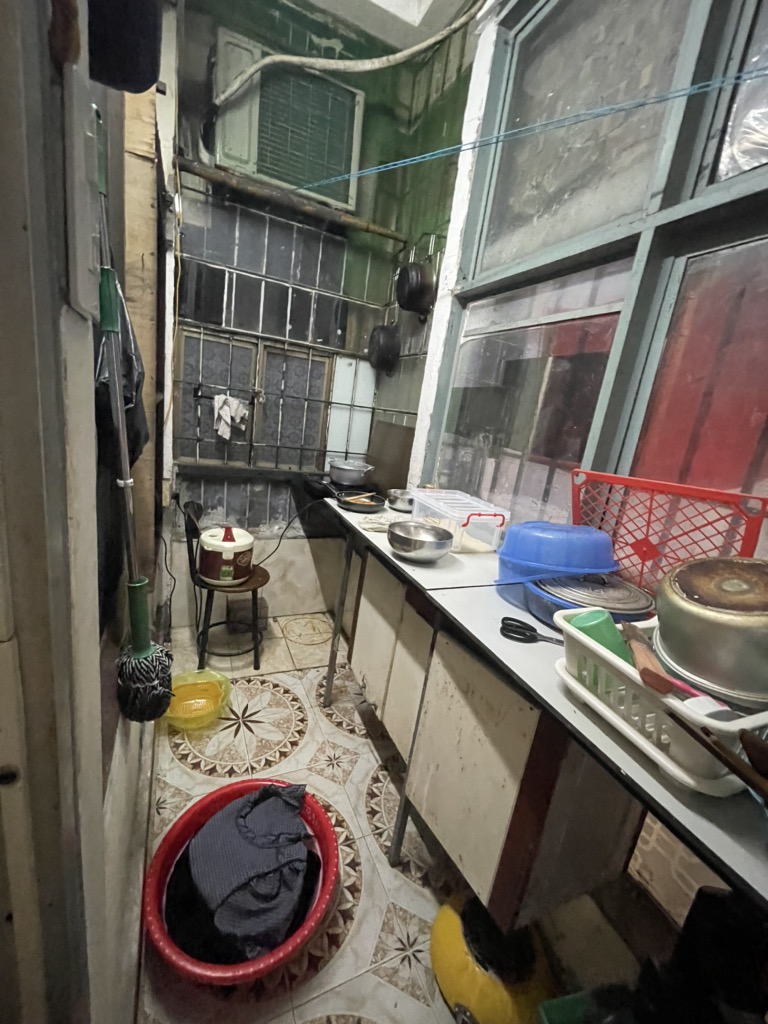 Bán nhà Thịnh Quang - diện tích 60m2 5 tầng - ô tô tránh cách 20m - giá 9,8 tỷ