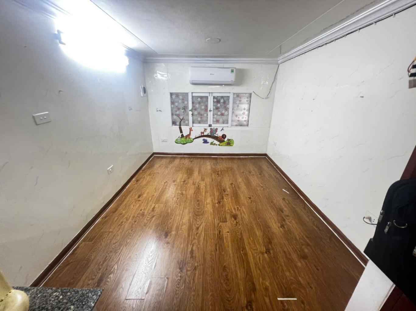 Bán nhà Khâm Thiên - 21m2 - 4 tầng - ngõ 3 gác chạy - giá 3.79 tỷ